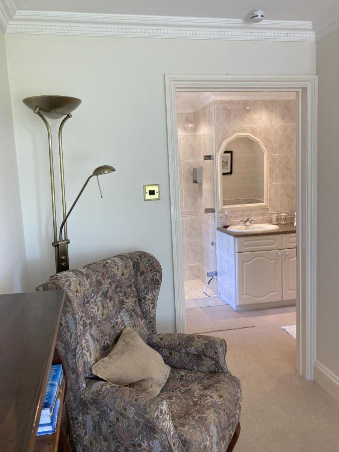 Exclusive 2 Bedroom Apartment With Summer House And Hot Tub Дейвънтри Екстериор снимка